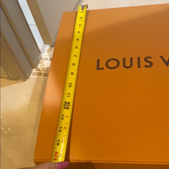 Large unassembled Louis Vuitton box - Picture 3 of 13